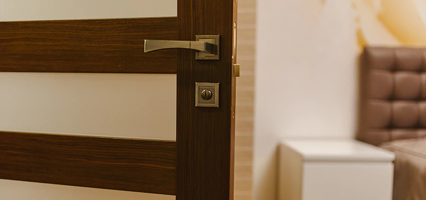 Door Lever Troubleshooting in Rossmoor, CA