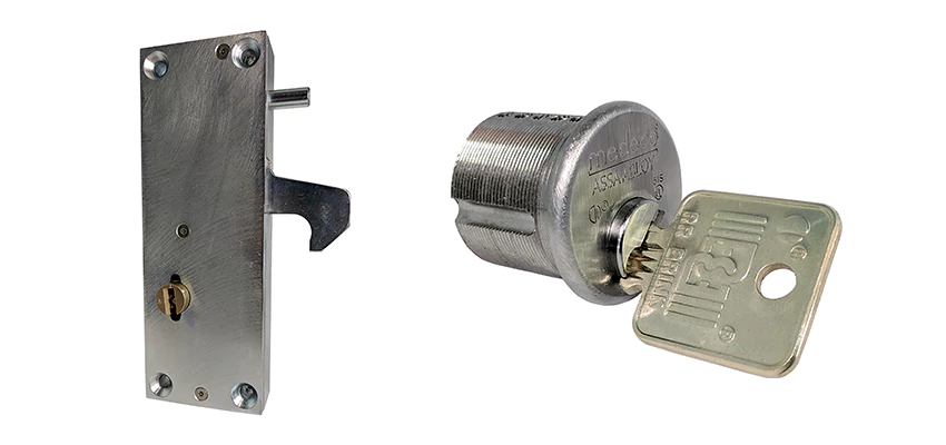 RR Fence Gates Brink Locks Repair in Rossmoor, California