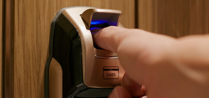 Fingerprint Door Locks Replacement in Rossmoor, CA