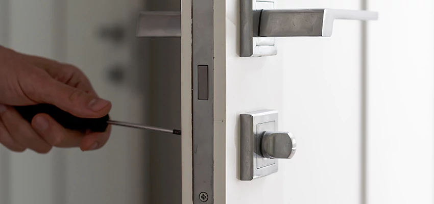 Key Programming Locksmith Open Now in Rossmoor, California